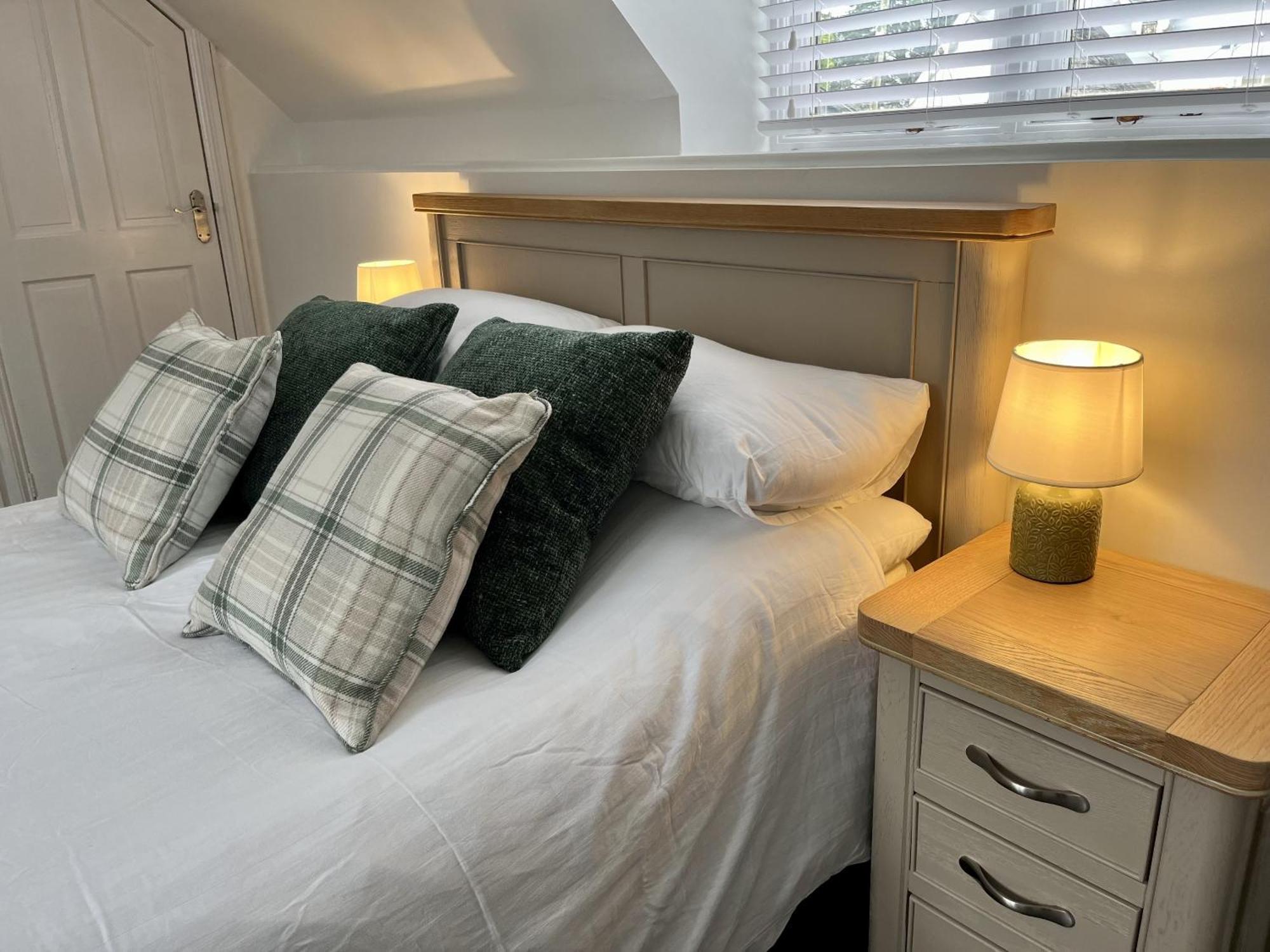 The Coach House - With Hot Tub Villa St Austell Eksteriør billede
